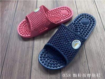 YFM 058 顆粒按摩拖鞋 室外拖鞋